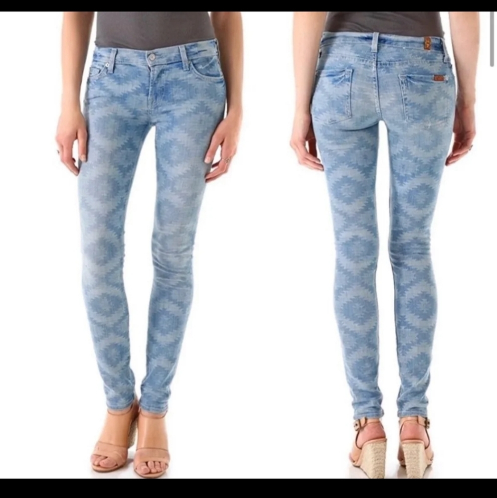 EUC 7 For All Mankind Skinny Jeans 27 26